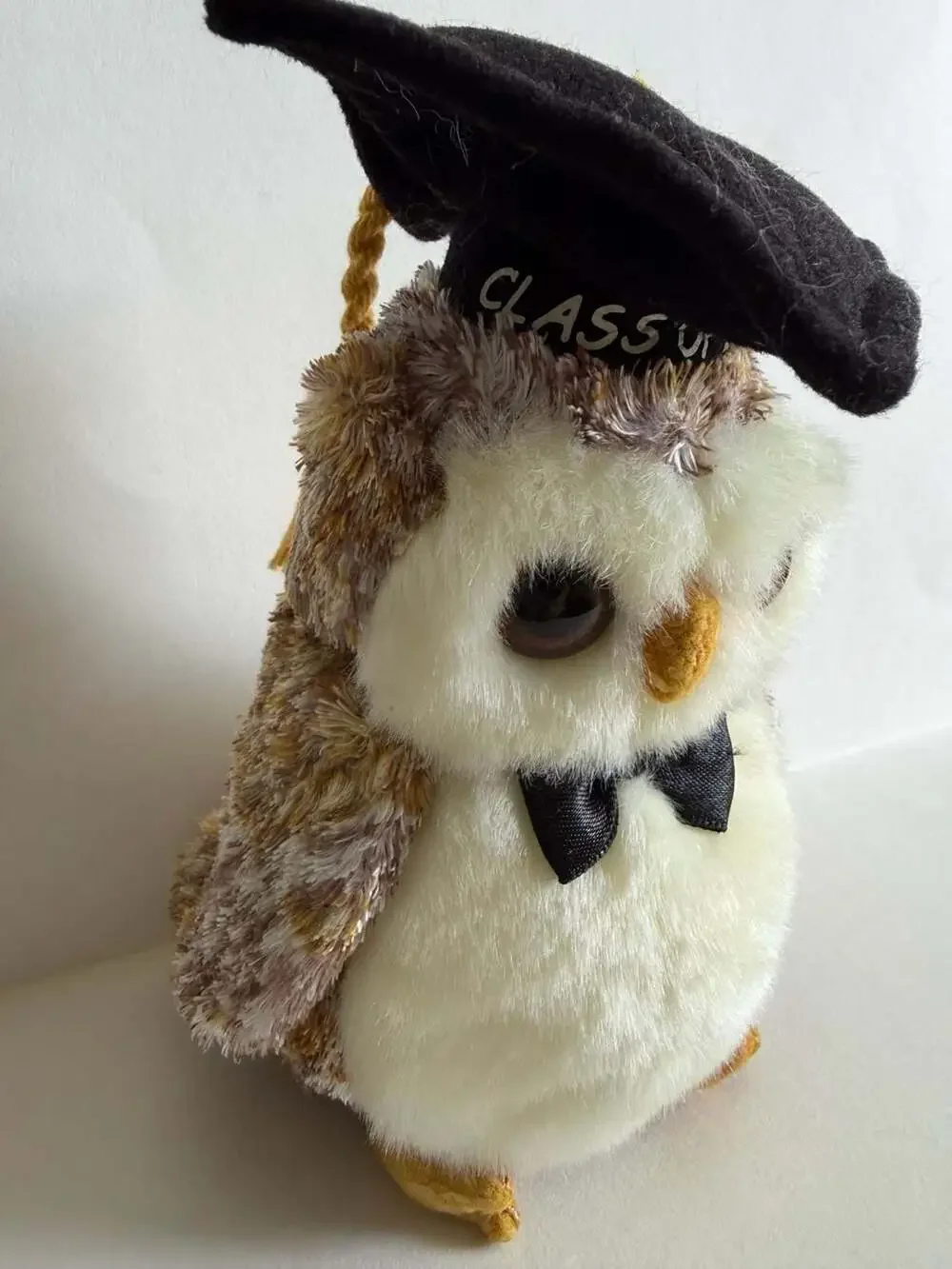 Ty Beanie Baby Smarter the Graduation Owl Class of 2002 Plush